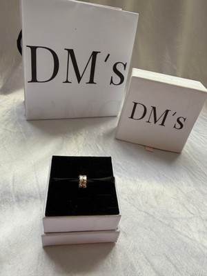 DMs Silver Deseni Kalpli Gümüş Charm'ı