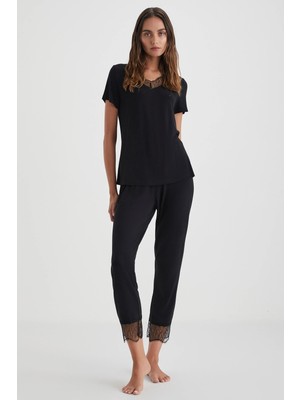 Yumuşak Dokulu Pijama Takımı