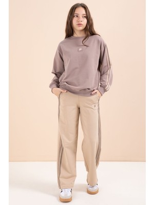 Cansın Mini Bej Şerit Detaylı Geniş Paça Nakışlı Kız Oversize Eşofman Takımı 23456