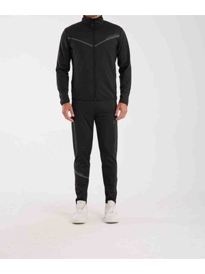 The North Face Grafikcs Siyah Slim Fit Esofman Takımı