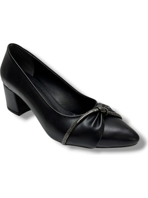 Cakgo C-Shoes 150-26 Cilt Deri Düğüm Taşlı Kalın Topuk Kadın Ayakkabı 38-40