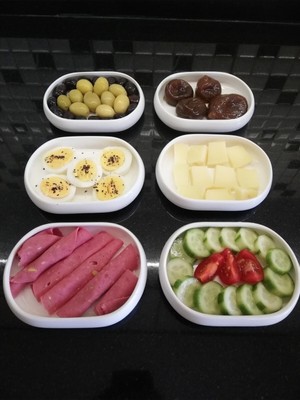 UltraNova Şık 6'lı Porselen Oval Sunumluk Seti, Zarif ve Kullanışlı Tasarım