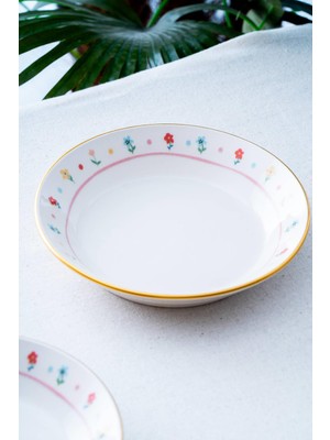 UltraNova 6'lı 19 cm Yemek Tabağı Seti, Şık ve Dayanıklı Porselen Ürün