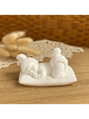 Dekoratif Uyuyan Bebek Biblo