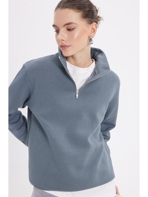 Tudors Kadın Relax Fit Rahat Kesim Pamuklu Içi Polarlı Yarım Fermuarlı Gri Dik Yaka Sweatshirt