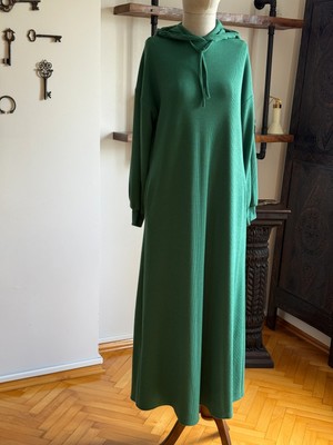 Kapüşonlu ve Cepli Örme Elbise 2402 Navra | Fendel