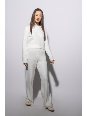 Nisan Triko Pantolonlu Triko Takım