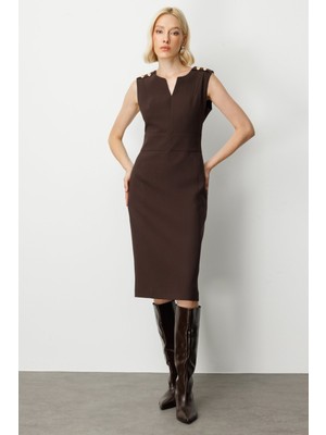 Ekol Süs Düğme Detaylı Kolsuz Kadın Elbise 4015