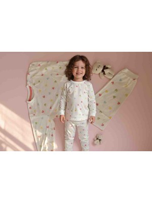 Süpermini Minik Renkli Kalpli Kız Pijama Takımı  Yumuşacık ve Pamuklu Beyaz Takım