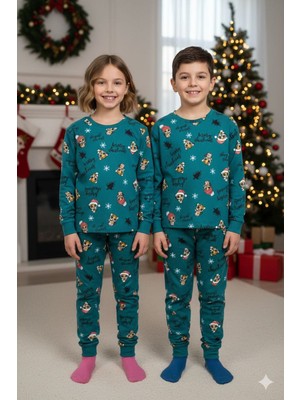 Isobel Yeşil Yeni Yıl Desenli Interlok %100 Pamuk Unisex Kız ve Erkek Çocuk Pijama Takımı 3-13 Yaş 42227-Y