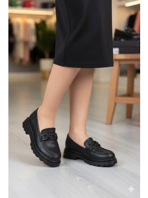 Fort 35834 Siyah Cilt Toka Detaylı Rahat Loafer Kadın Ayakkabı