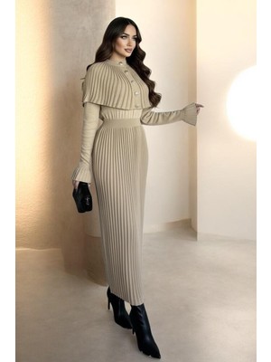 Arfano Kadın Piliseli Triko Elbise Pelerinli Çıkarılabilir Yaka Standart Beden Tesettür Uyumlu