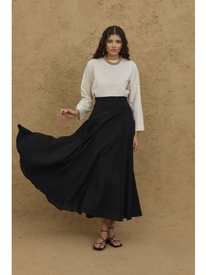 Fahhar Gode Açılımlı Etek Siyah