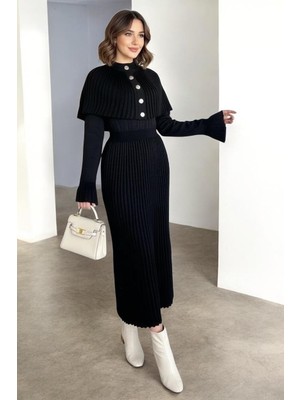 Arfano Kadın Piliseli Triko Elbise Pelerinli Çıkarılabilir Yaka Standart Beden Tesettür Uyumlu