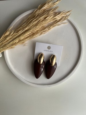 Busradan Design Gold Damla Plaka Detay Kahverengi Büyük Küpe