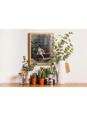 Mesdames Factory Kuyudan Çıkan Gerçek Duvar Posteri