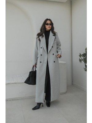 Havoş Gri Bal Düğmeli Kapak Cepli Kaban