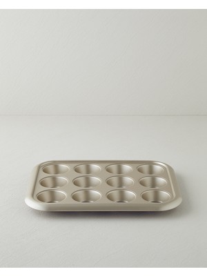 English Home Patisserie Mimi Karbon Çelik Muffin Kek Kalıbı 38x29,5 cm Şampanya