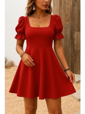 Kendim Fashion Kadın Kısa Kollu Kare Yakalı Kiloş Ithal Krep Elbise