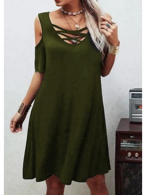 Kendim Fashion Dekolteli Bağcık Detay Viskon Kumaş Elbise