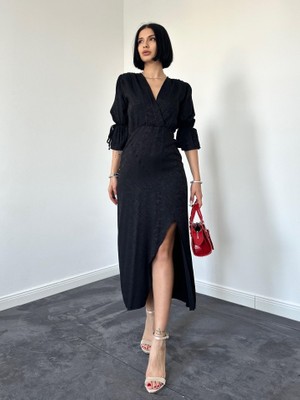 Kendim Fashion Siyah Yırtmaçlı Jakar Elbise