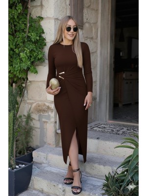 Kendim Fashion Kadın Uzun Kollu Önden Çapraz Detaylı Yandan Toka Detaylı Uzun Sandy Elbise