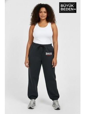 Superlife Kadın Büyük Beden Brooklyn 1970 Baskılı Paça Lastikli Jogger Ince Eşofman Altı SPR26BEAK951-3