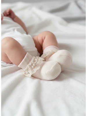 Kız Bebek Patik - Açık Bej