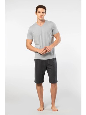 Cacharel V Yaka T-Shirt ve Cepli Bermuda Şort Takım, %50 Pamuk %50 Modal