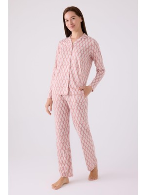 Arnetta Kadın Retro Pembe Pijama Takım, Uzunkol Boydan Düğmeli ve Cepli Kadın Pijama Takım