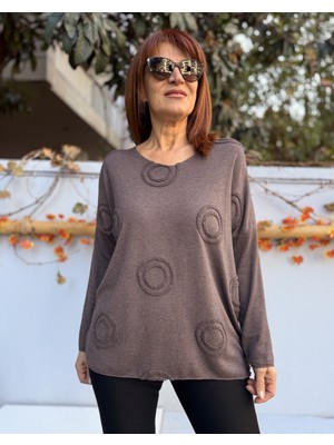 Denizege Butik Kadın Halka Motif Kabartma Angora Karışımlı V Yaka Triko Kahverengi