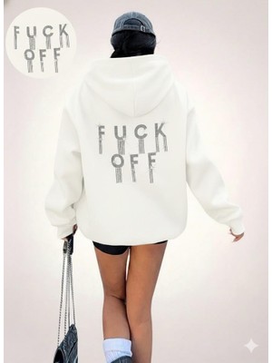 Afri Kadın Ekru Oversize Kapüşonlu Sweatshirt – Taş Detaylı “f*ck Off” Yazılı – Rahat Günlük Kapüşonlu Üst