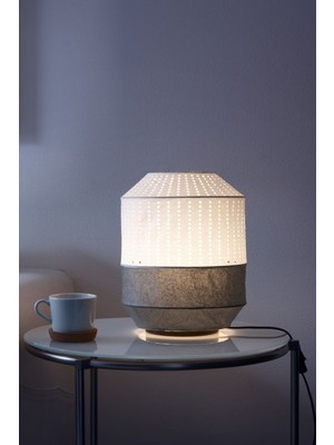 Feyza Design Şık Dekoratif Masa Lambası, 32CM, Modern ve Işlevsel Aydınlatma