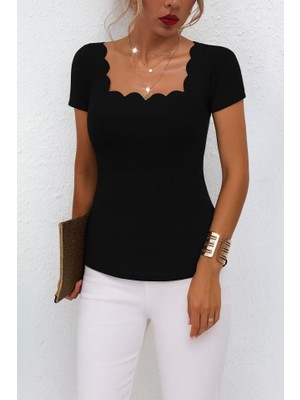 Livizmir Moda Kadın Kısa Kollu Kare Lazer Yakalı Janjan Krep Bluz