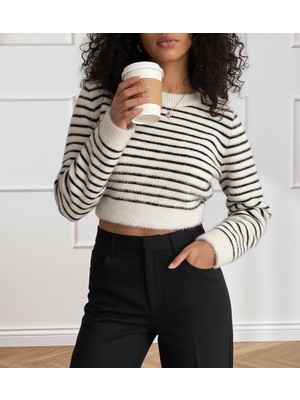 Livizmir Moda Kadın Uzun Kollu Balıkçı Yaka Crop Triko Bluz