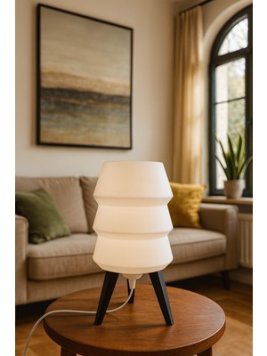 Feyza Design Modern 3 Ayaklı LED Uyumlu Masa Lambası, Şık ve Fonksiyonel Tasarım