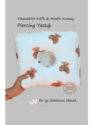 Sacce Scarves & Accessories Piercing Yastığı – Yıkanabilir Kılıflı Ayıcıklı Müslin – Kulak Delme Sonrası Özel Uyku Yastığı