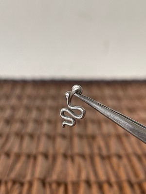 Aida Jewelss 316 L Cerrahi Çelik Sade Yılan Çelik Tragus Helix Piercing