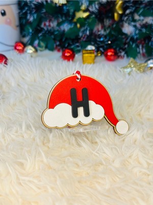 Kişiye Özel Baş Harfli Ahşap Noel Baba Şapkası Yılbaşı Süsü | Yeni Yıl Hediyesi