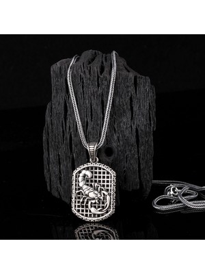 925 Ayar Gümüş Akrep Motifli Unisex Model Kolye