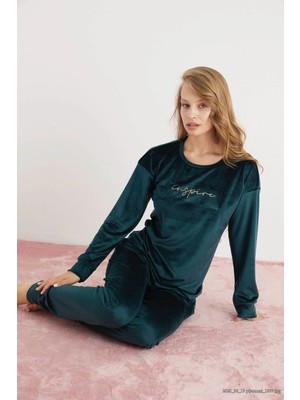 Pijamoni Kadın Yumuşak Kadife Bisiklet Yaka Zümrüt Yeşili Pijama Takımı