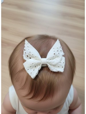 Toka Delisi Saçsız Bebek Tokası, Sevimli Beyaz Fiyonk Saçsız Bebek Tokası