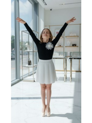 Ugly Duck Beli Lastikli 06-14 Yaş Pileli Etek - Beyaz