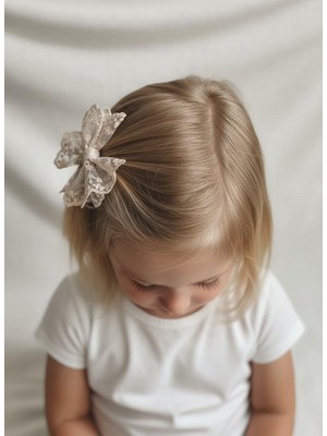 Toka Delisi Çocuk Bej Tüllü Fiyonk Toka, El Yapımı Çocuk Pens Toka