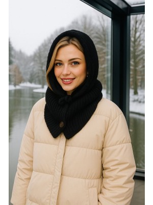 Boyundan Geçmeli Yumuşak Dokulu Düğmeli Bağcıklı Balaklava Model Triko Bere