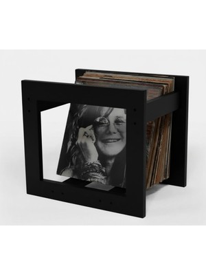 Esilaş Ahşap Dergilik-Kitaplık-Gazetelik