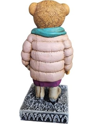 Storemax Ayıcık Biblo Figürü – Pembe Gömlekli ve Sepetli Şişme Montlu Heykel, Ev, Ofis Dekoru Için Ideal, Hediyelik Biblo | Dekormıx