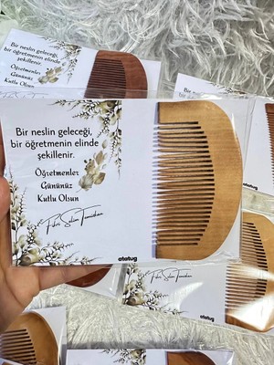 Atatuğ Hediyelik Doğal Ahşap Tarak – Öğretmenler Günü Özel Hediye 4 Adet