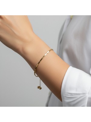 PIEDORA GOLD 14 Ayar Altın Dikdörtgen Zincir Kalpli Detay Kadın Bileklik