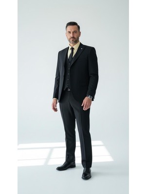 Plus Scorpion Erkek 3 Parça Battal Beden Takım Elbise | Çift Yırtmaçlı | Siyah – Lacivert Klasik Kesim